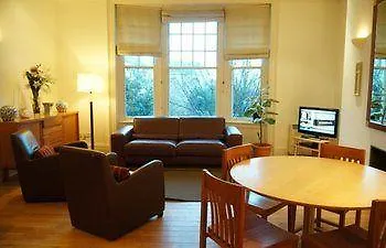 Hotell Grafton Street 3*